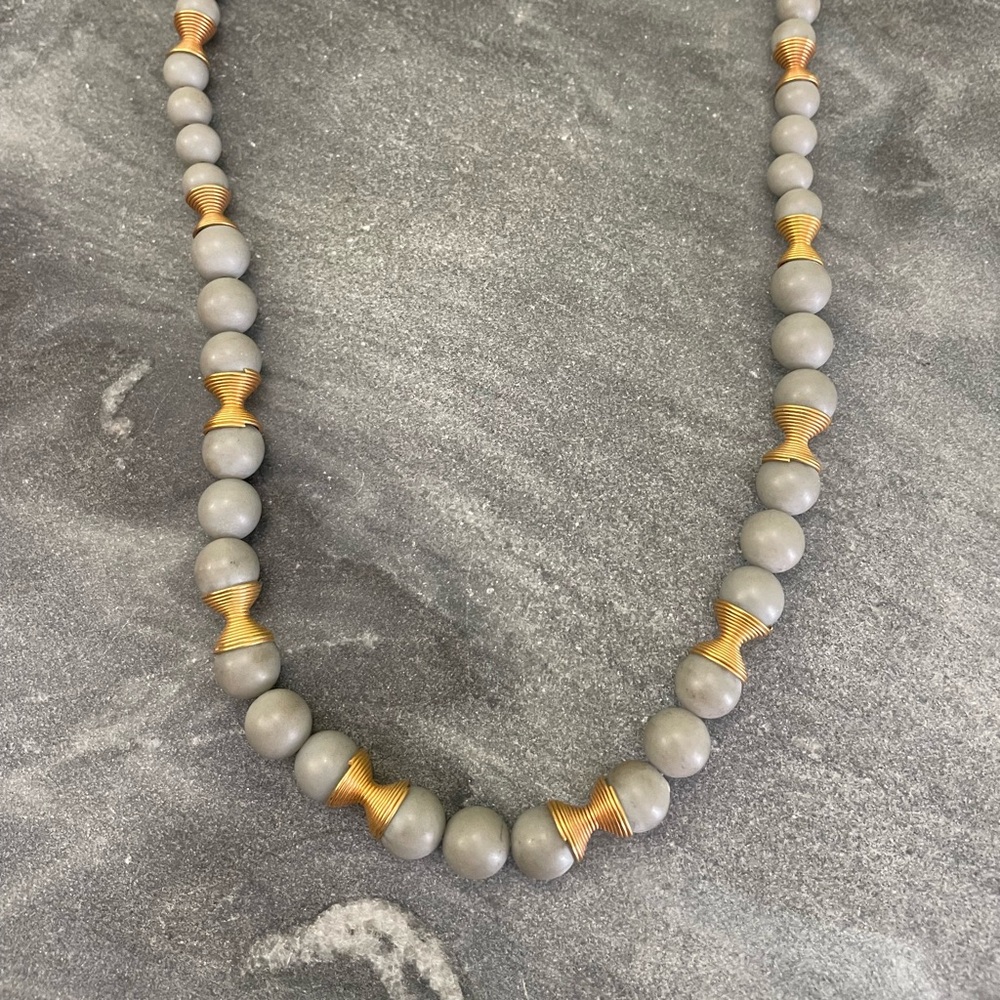 Vintage Grey Gold Beaded Necklace - Picture 5 of 7